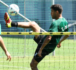 Karim Haggui training 2011